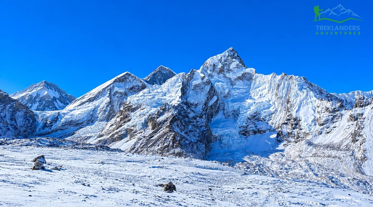 Beautiful mountain views of Everest and Nuptse from Kala Patthar in Winter