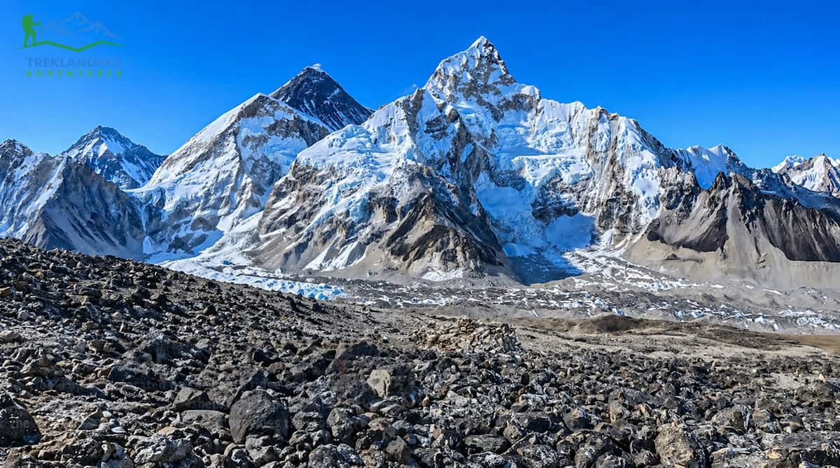 Best time to Trek to Kala Patthar