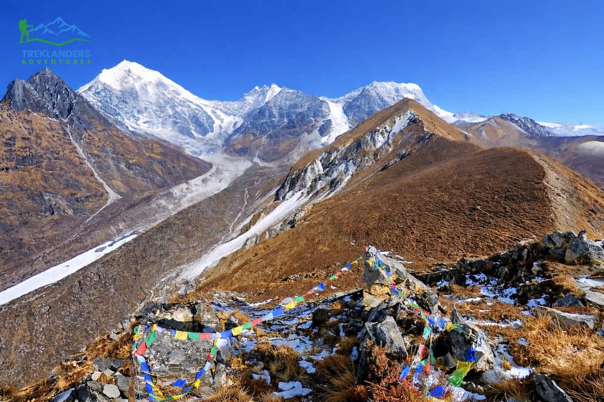 Kyanjin Ri- Langtang Valley Trek