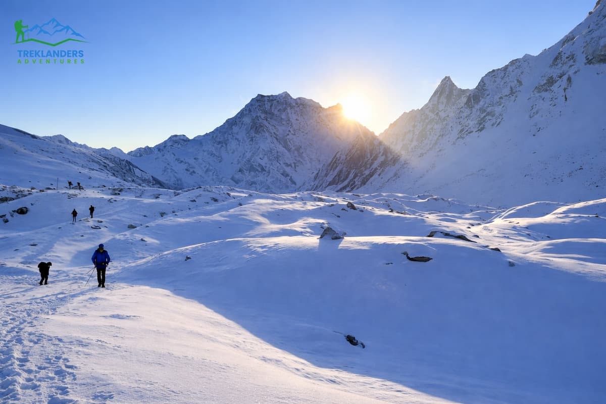 Larke pass- Manaslu Circuit with Tsum Valley Trek