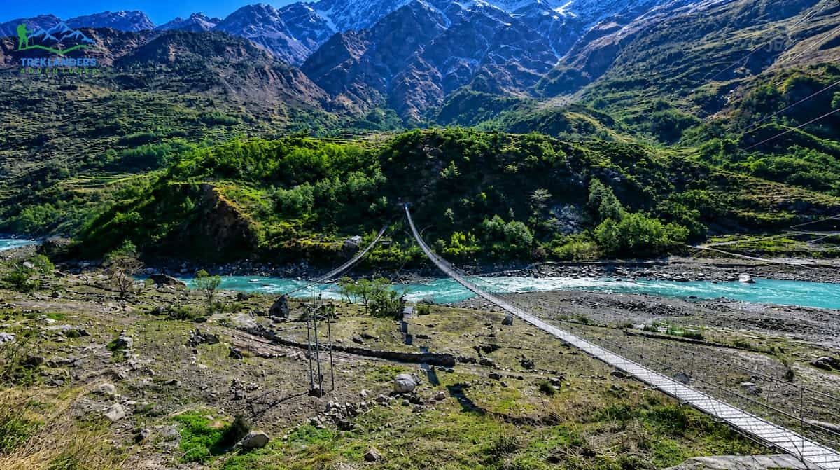 Lower trail section of the Manaslu Circuit Trek