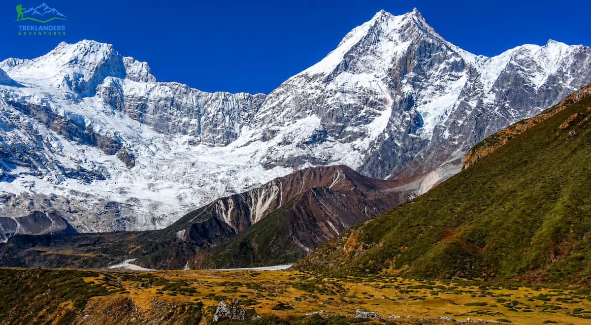 Manaslu Circuit Trek