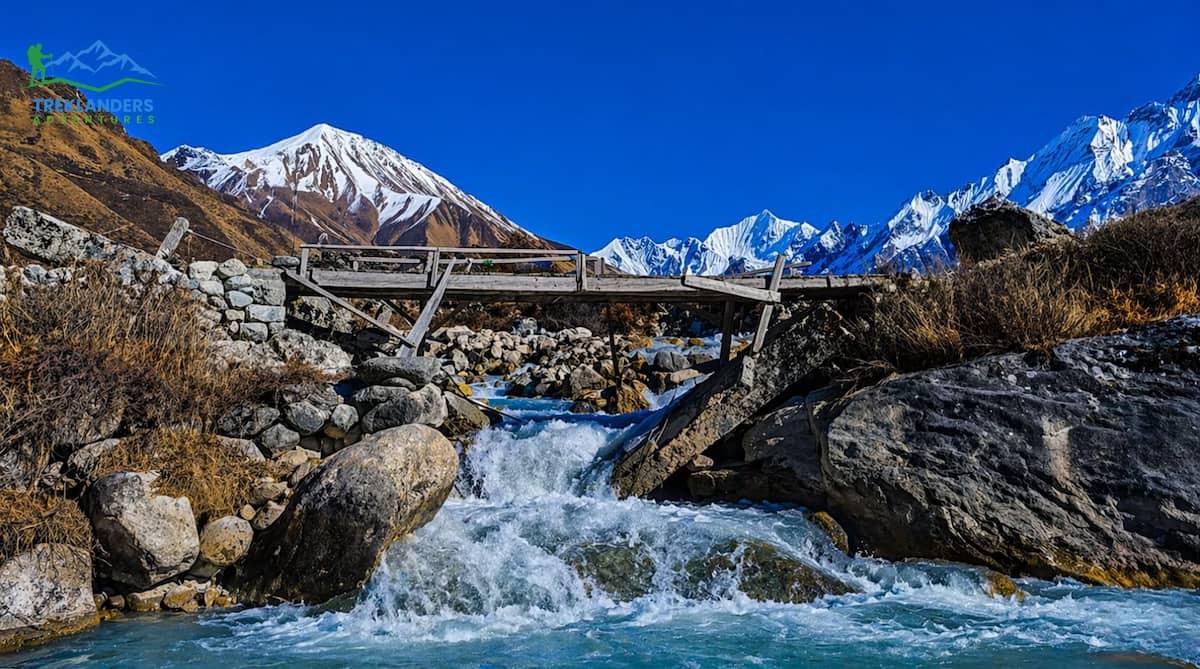 Langtang Valley trek in Spring