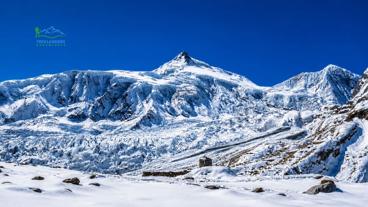 Best Time to Trek the Manaslu Circuit