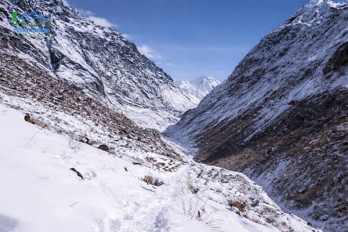 Langtang trail- Langtang Valley Trek