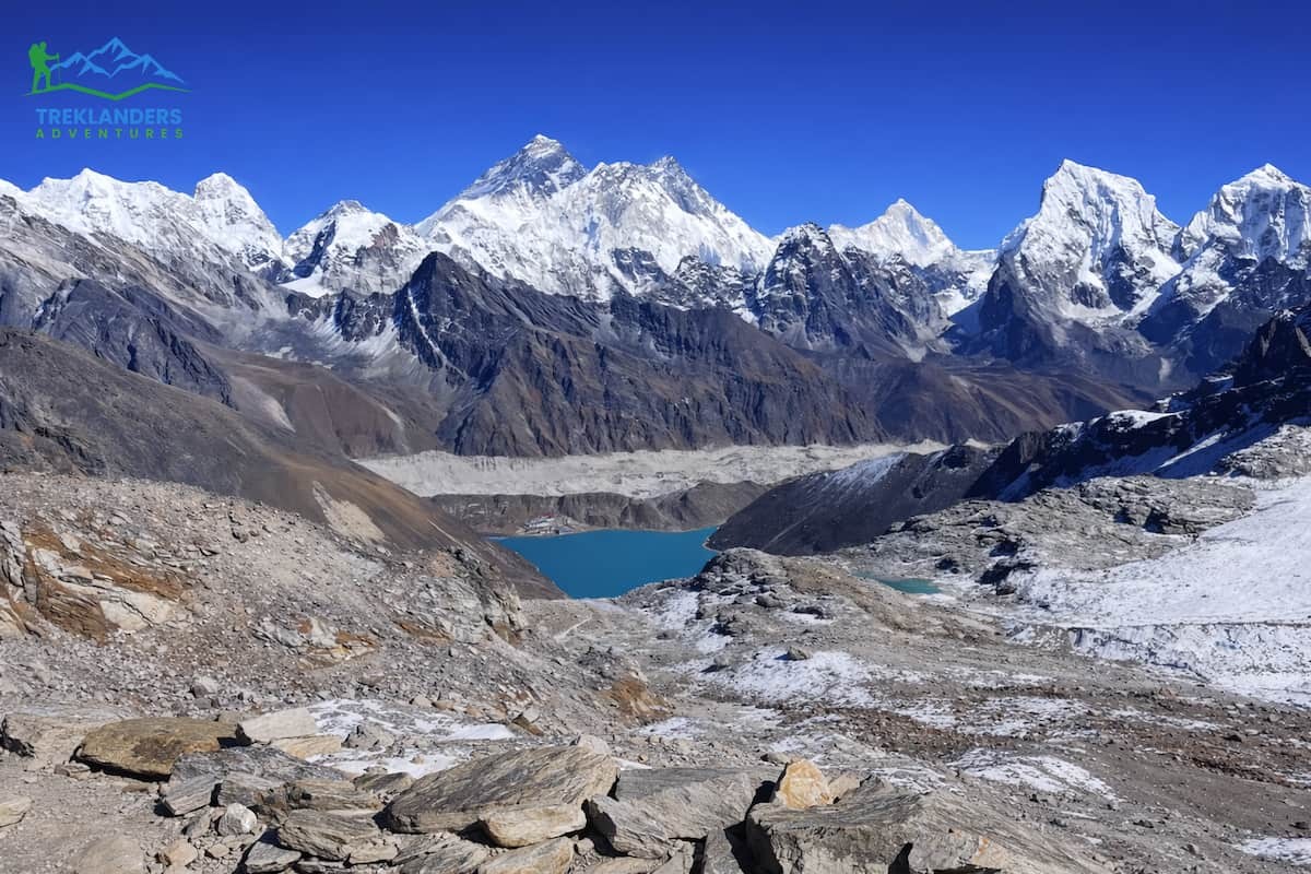 Gokyo lake trek in spring