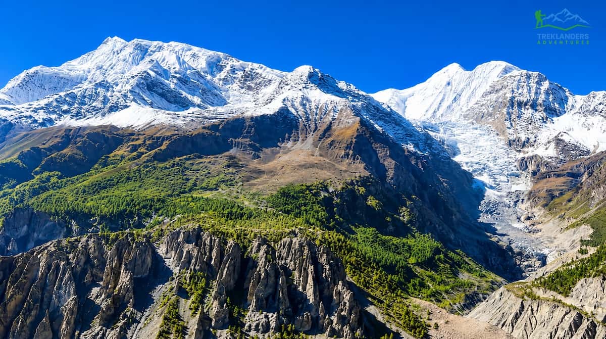 Beautiful mountain views seen from Manang