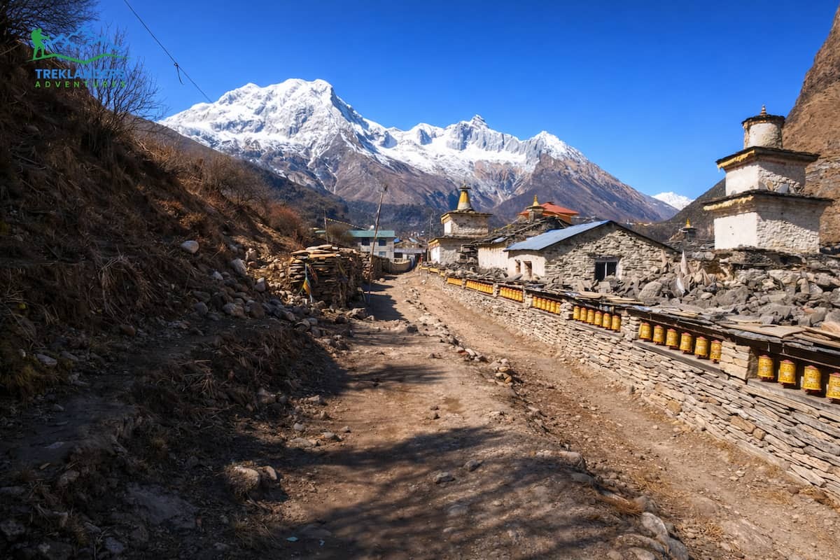 Samagaun- Manaslu Circuit Trek