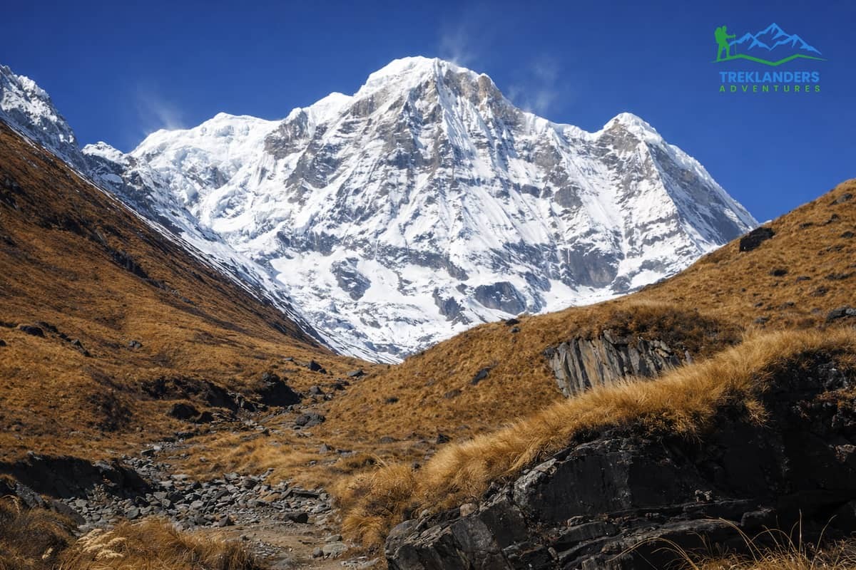 Trail along ABC Trek