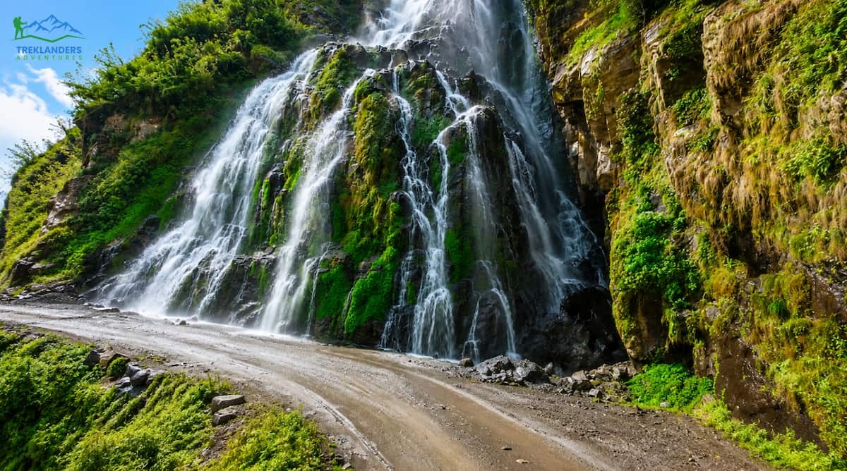 Octopus Waterfall on the Annapurna Circuit Trek