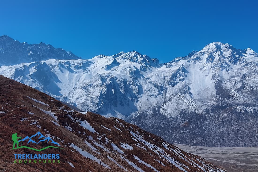 Kynjin Ri- Langtang Valley Trek