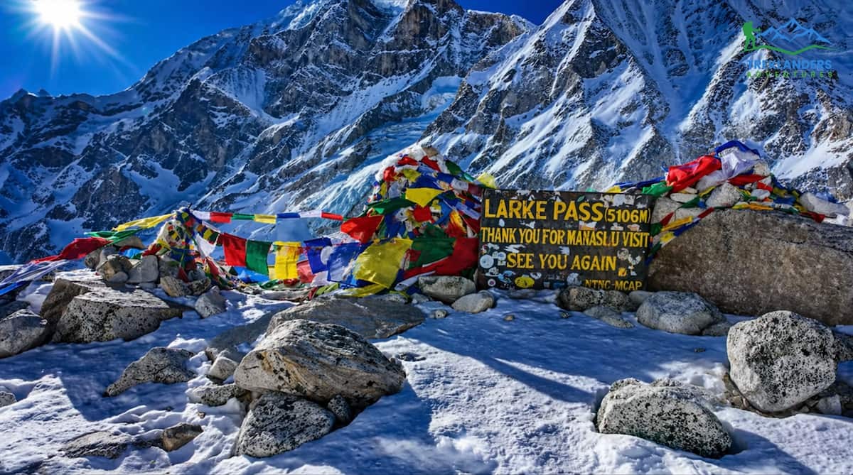 Larke pass- Manaslu Circuit with Tsum Valley