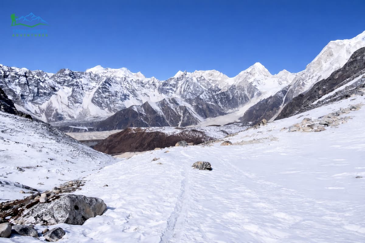 Larkya La Pass- Manaslu Circuit Trek
