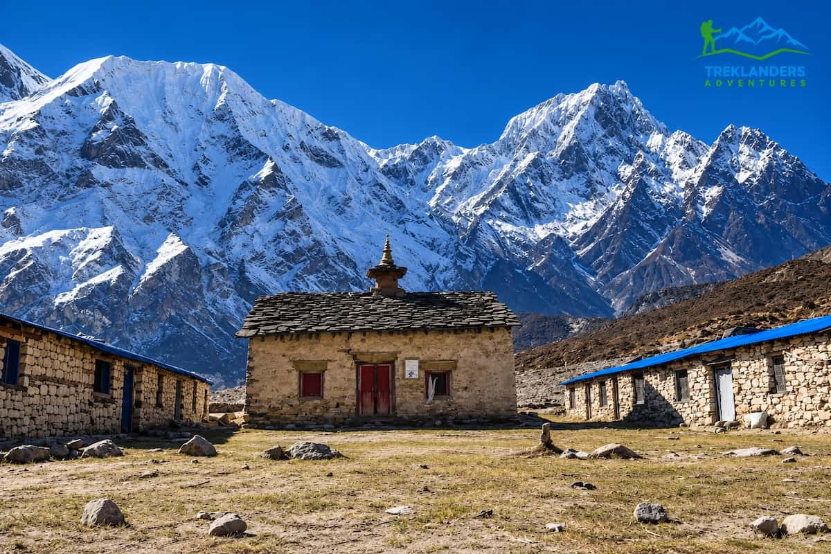Tsum Valley