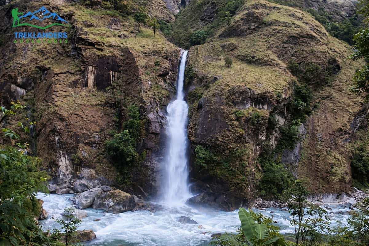 Waterfall- Annapurna Circuit Trek