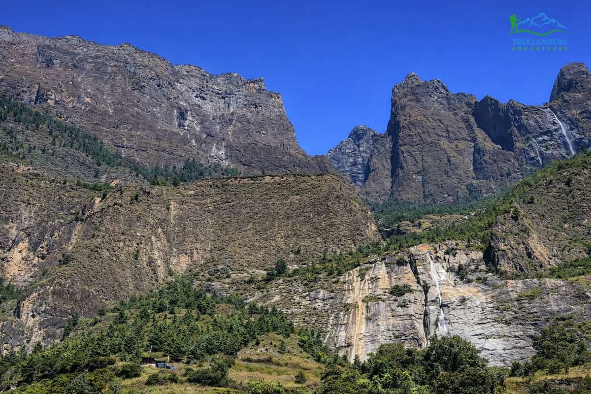 Namrung - Manaslu Circuit Trek