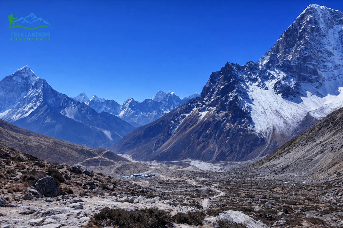Trail Along the Everest Base Camp Route from Lobuche