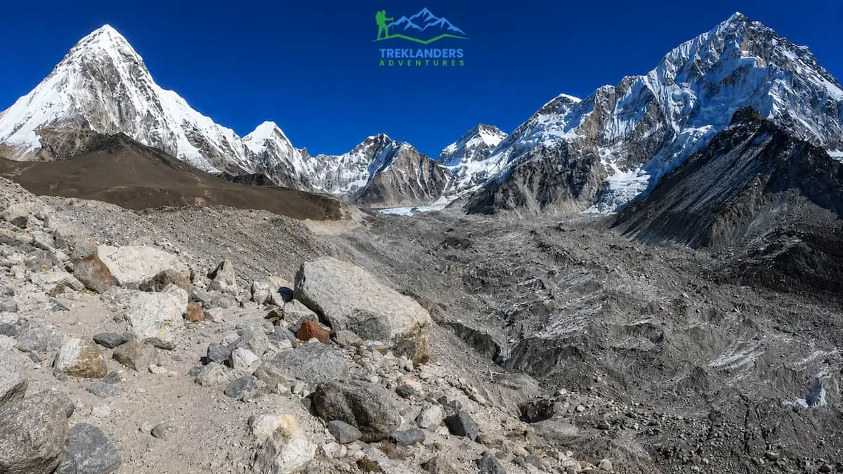 Everest Base Camp via Cho La Pass vs Standard EBC Trek | Route, Difficulty & Safety Guide